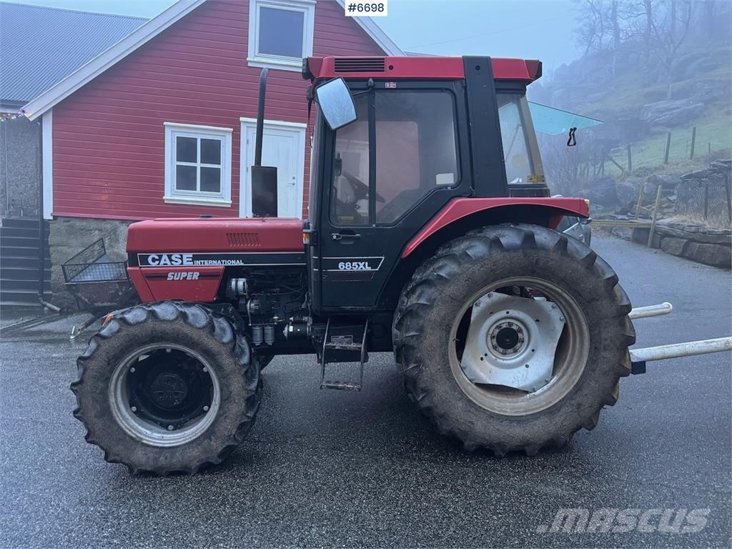 Case IH 685 XL Traktori