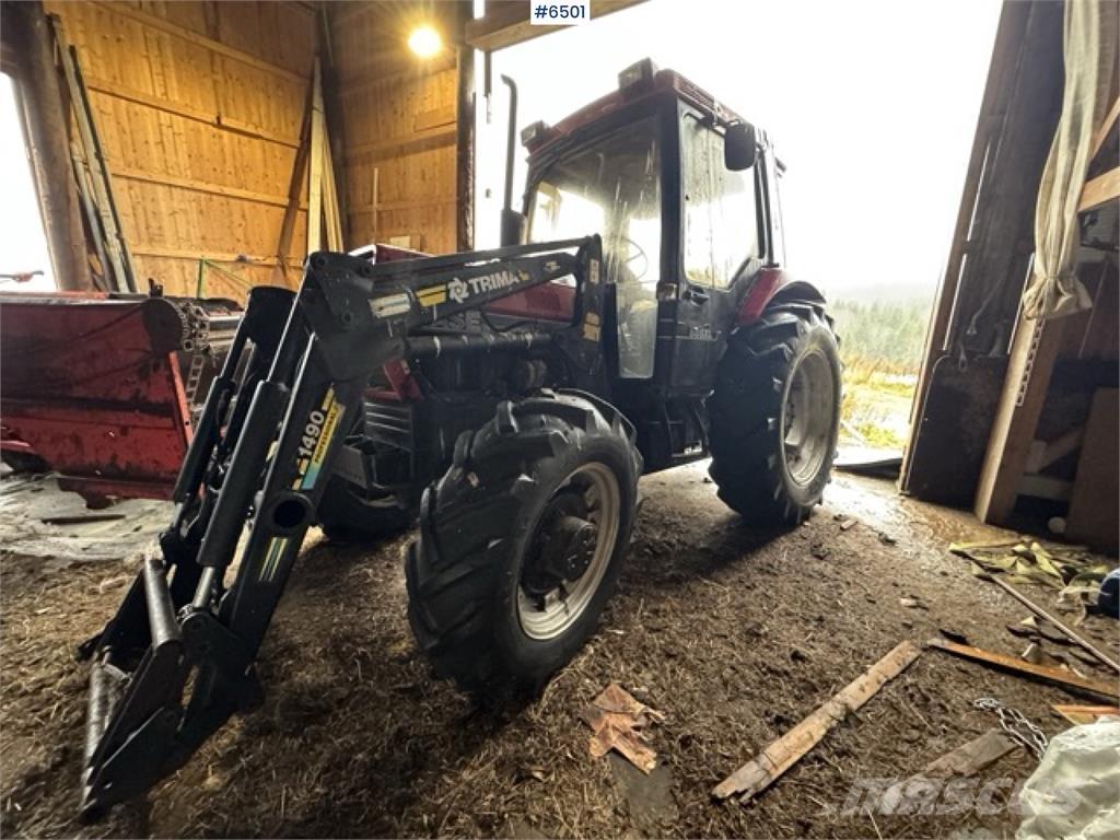 Case IH 885XL Traktori