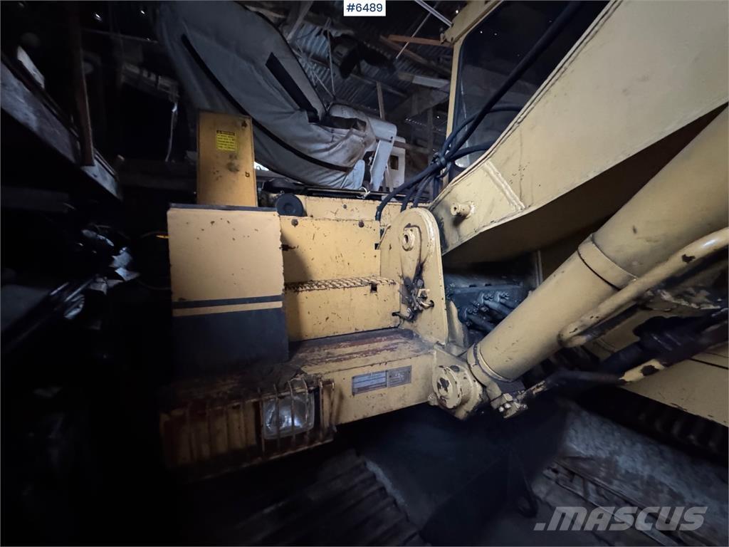 CAT 205 LC Bageri guseničari