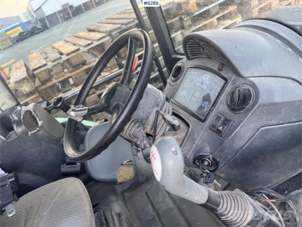 CLAAS Celtis 446 Traktori