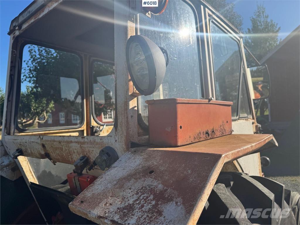 David Brown 995 Traktori