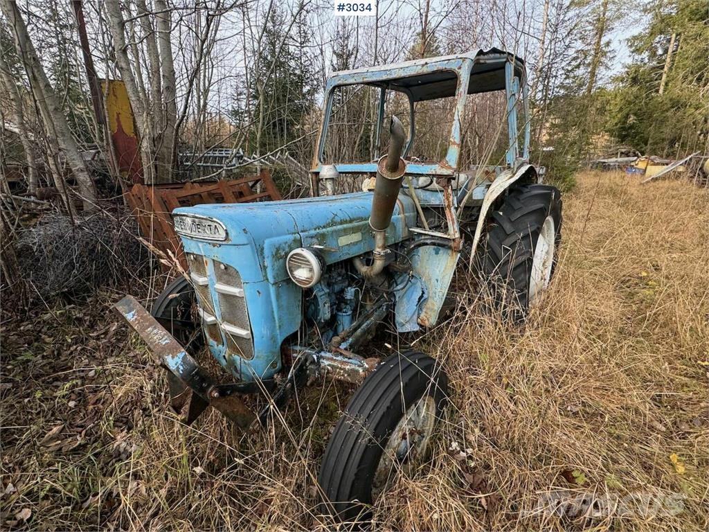 Ford Super Dexta Traktori