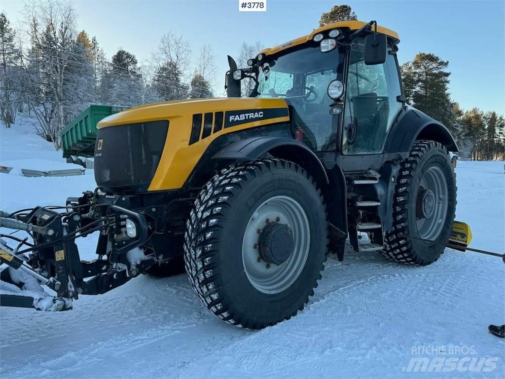 JCB Fastrac 8250 Traktori