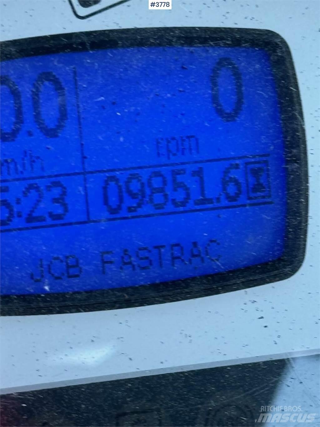 JCB Fastrac 8250 Traktori