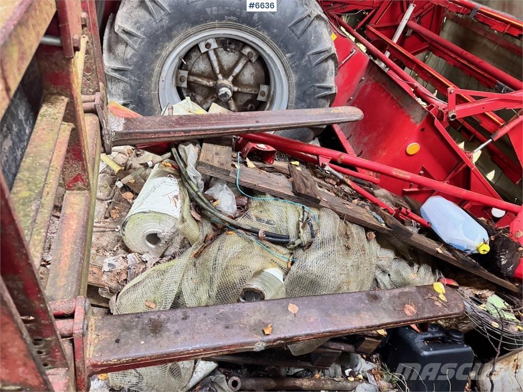 John Deere 2040 Traktori