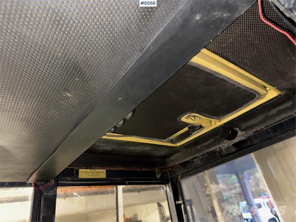 John Deere 2140 Traktori