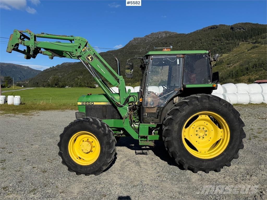 John Deere 2650 Traktori