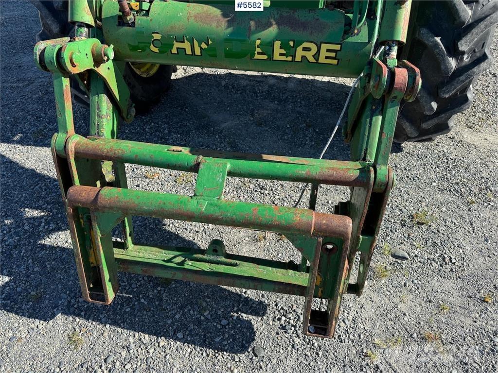 John Deere 2650 Traktori