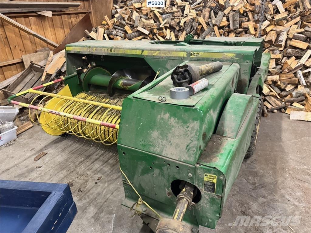 John Deere 342 Ostala oprema za žetvu