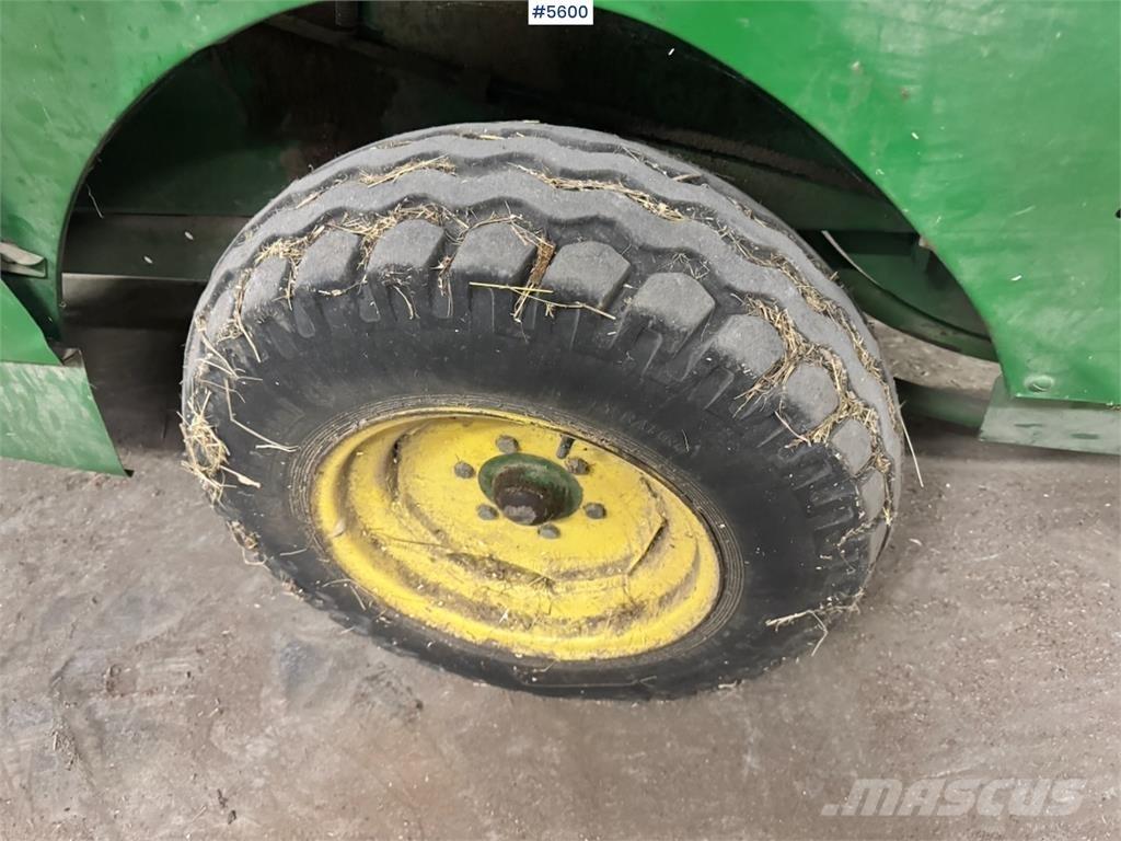 John Deere 342 Ostala oprema za žetvu