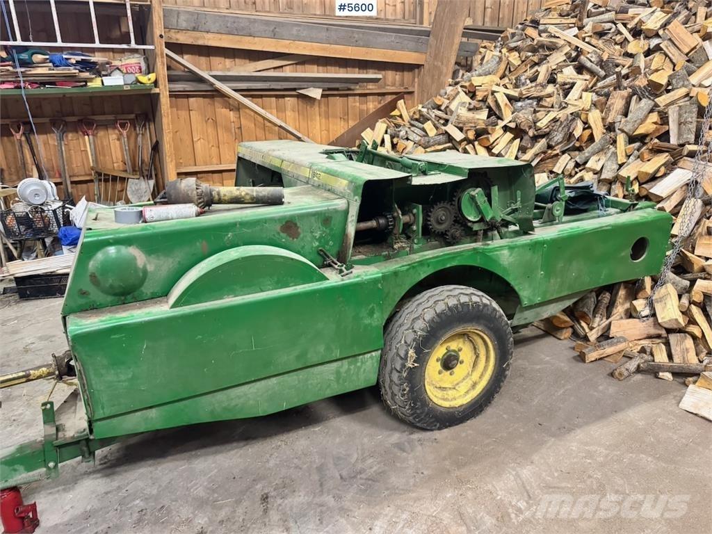 John Deere 342 Ostala oprema za žetvu