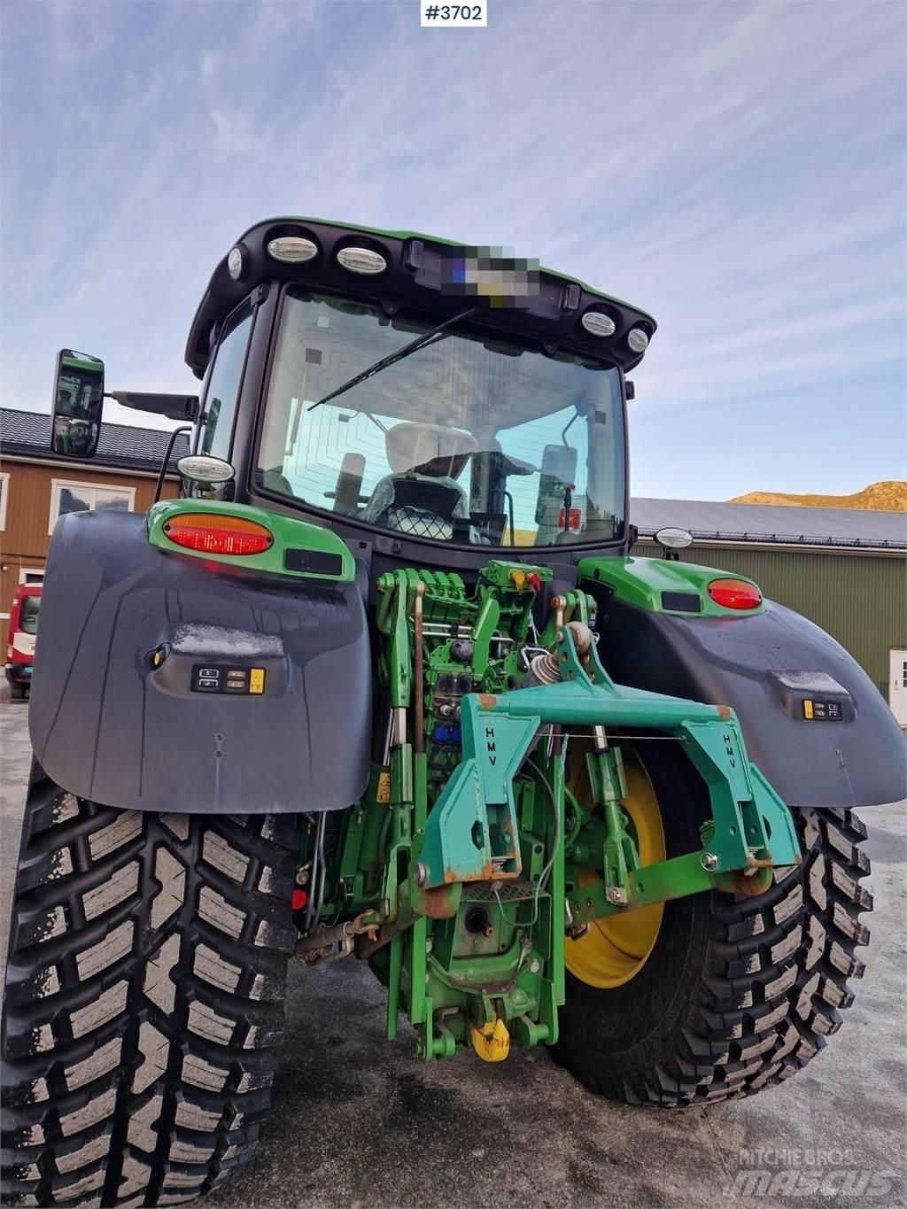 John Deere 6155 R Traktori