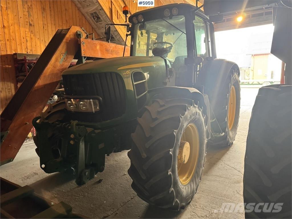 John Deere 6930 Traktori