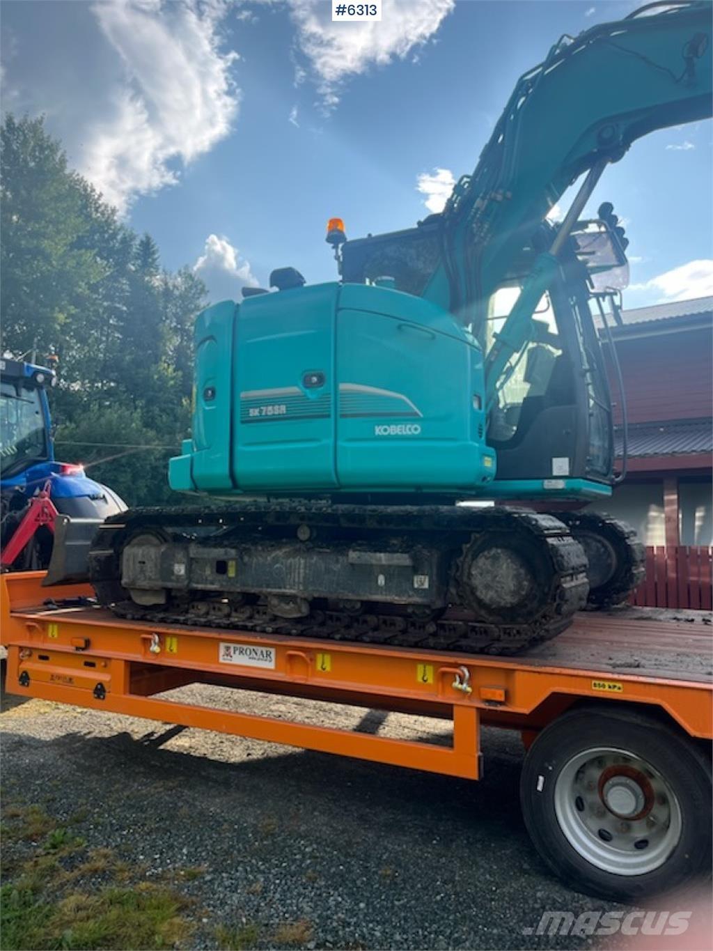 Kobelco SK75SR-3E Bageri guseničari