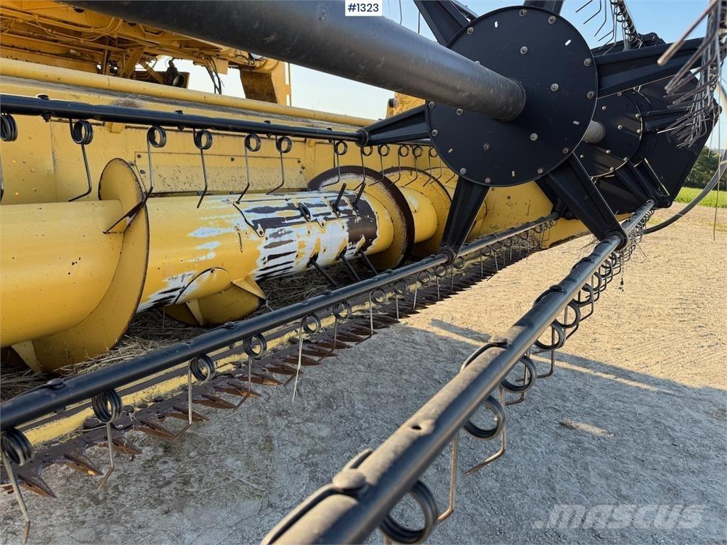 New Holland TC52 Kombajni