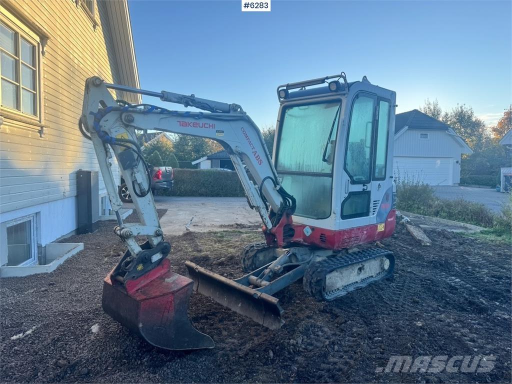 Takeuchi TB219 Bageri guseničari