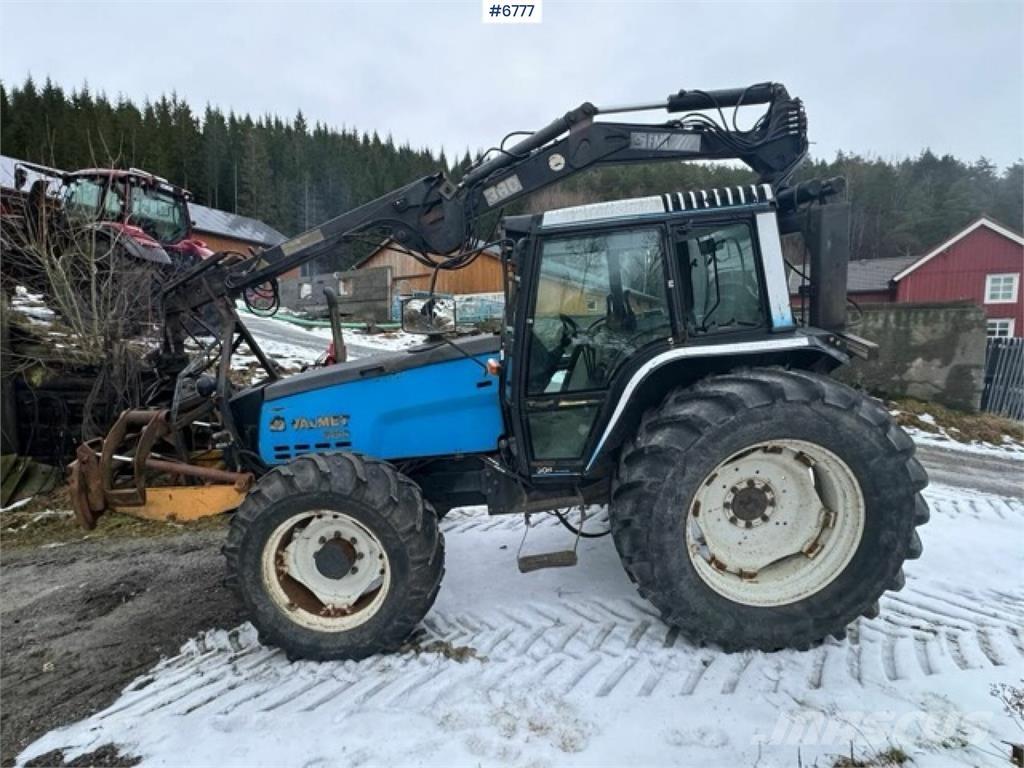 Valmet 8100 Traktori
