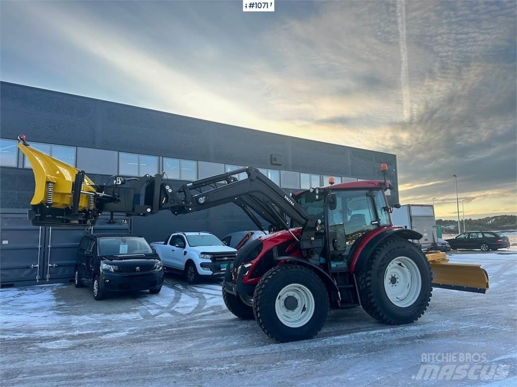 Valtra A95 4x4 Traktori