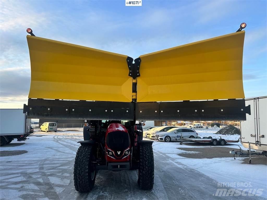 Valtra A95 4x4 Traktori