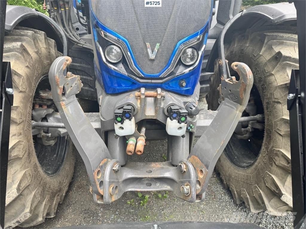 Valtra N175 Traktori