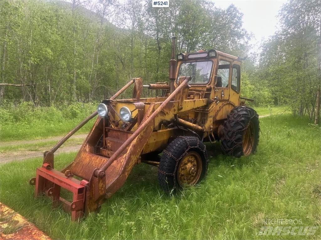 Volvo BM 612 Traktori