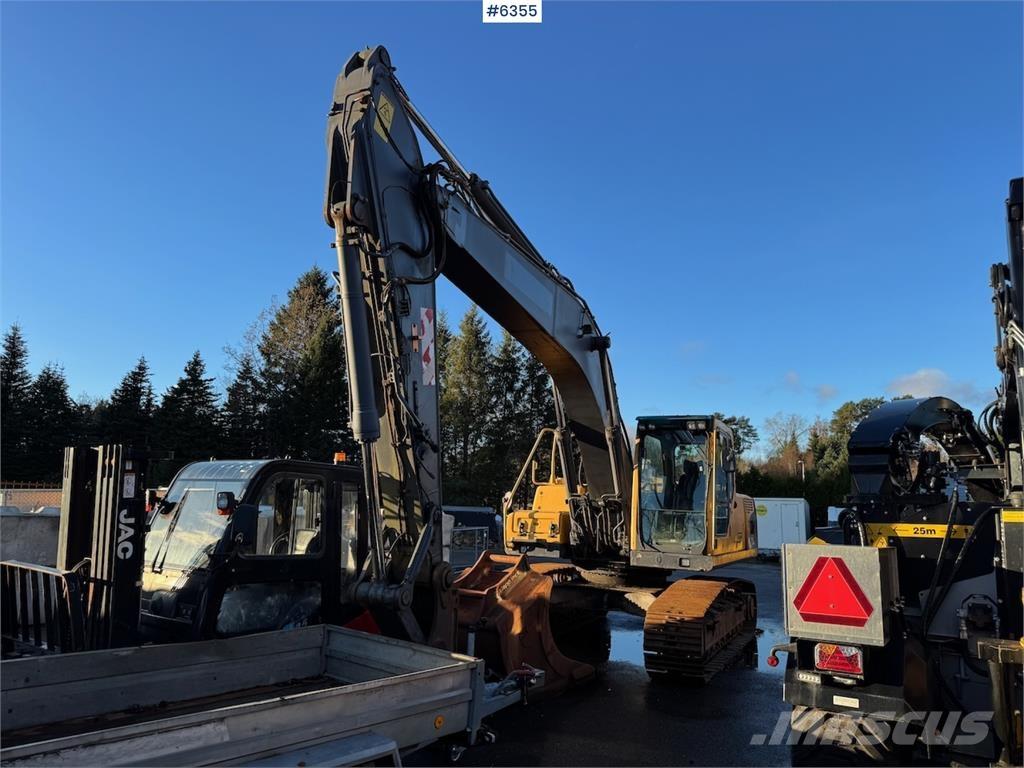 Volvo EC240BNLC Bageri guseničari