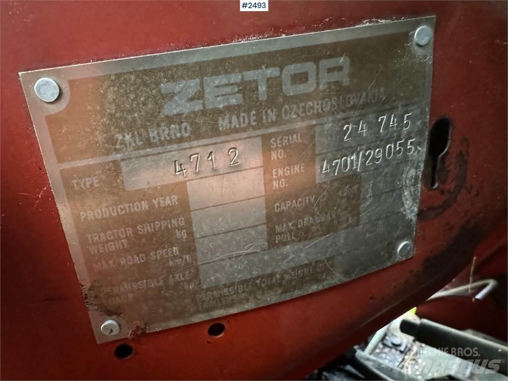 Zetor 4712 Traktori