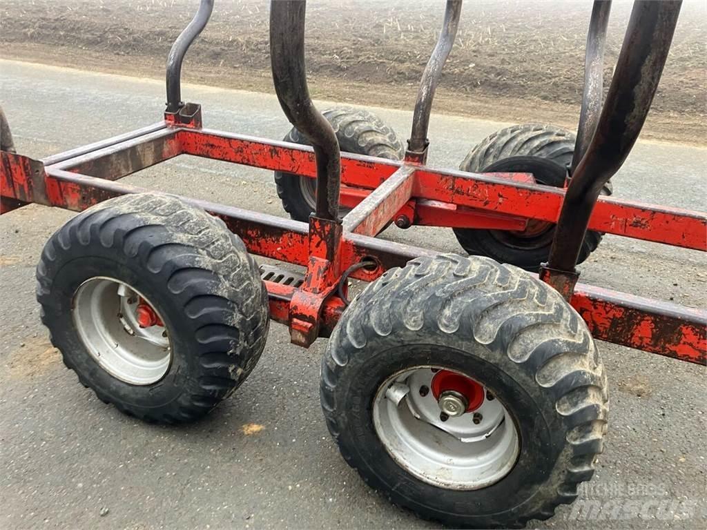 Berger 9 Šumske prikolice