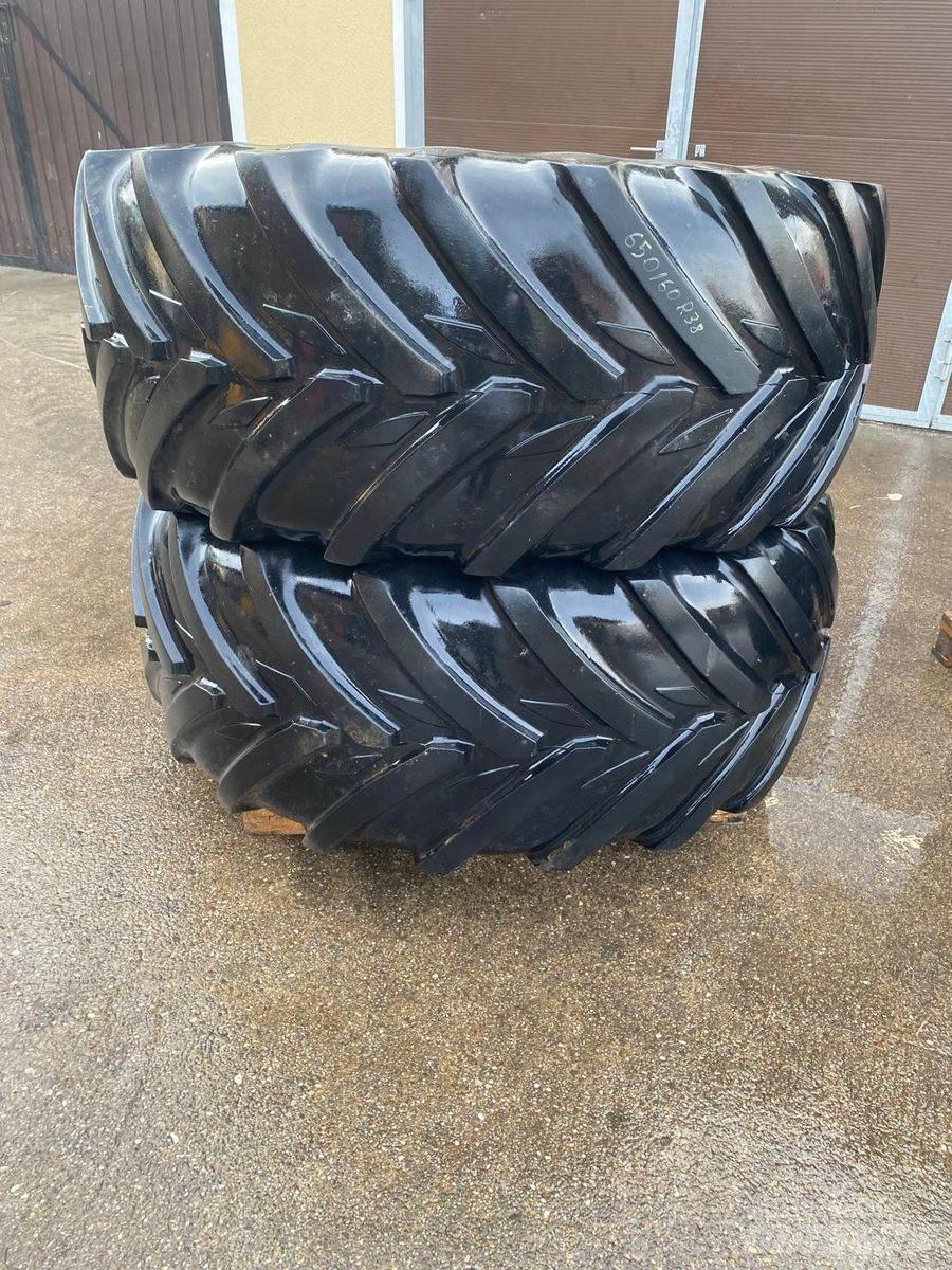 BKT 650/60R38 Gume, točkovi i felne