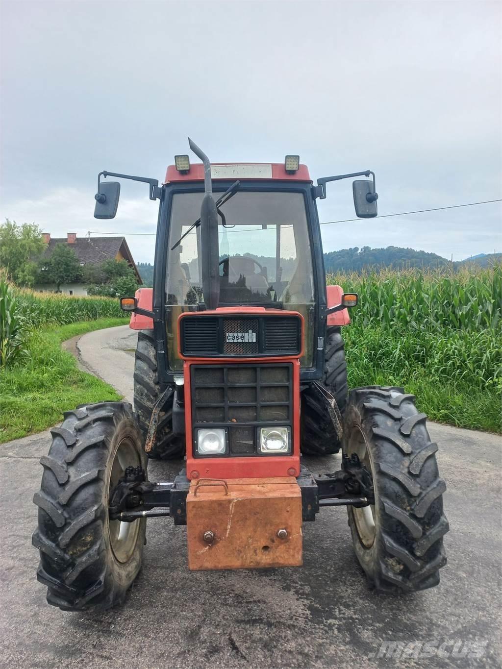 Case IH 745 XLA Traktori