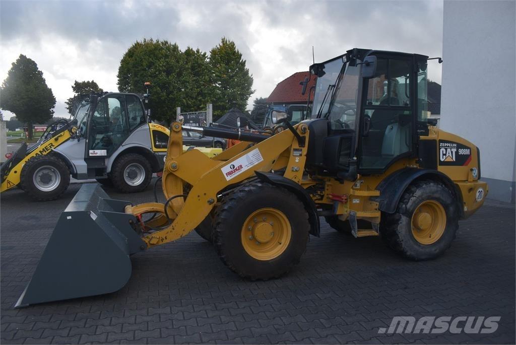 CAT 908M Utovarivači na točkove