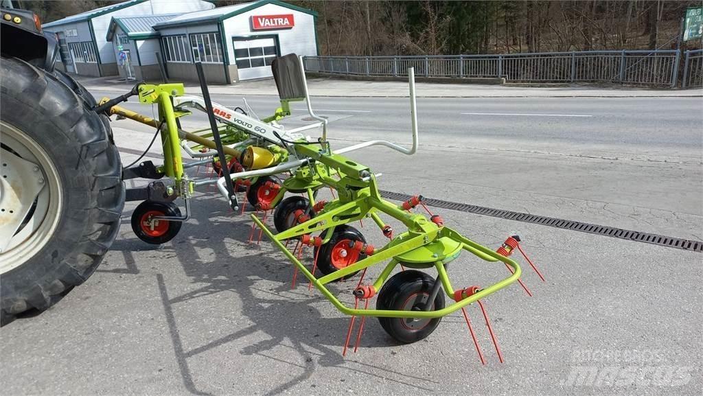CLAAS Volto 60 Okretači i sakupljači sena