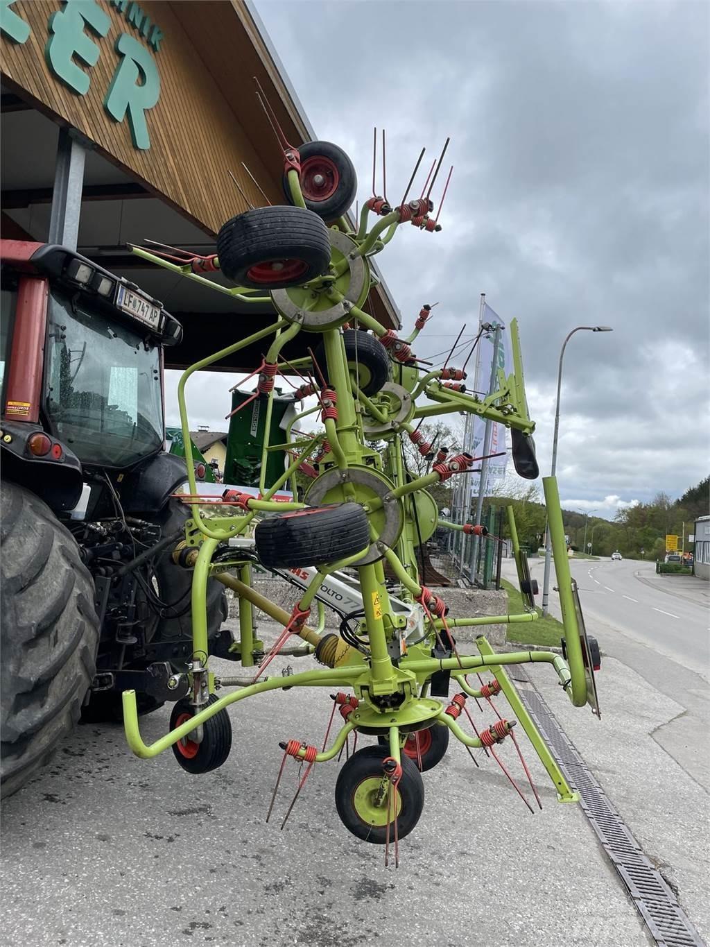CLAAS VOLTO 77 Okretači i sakupljači sena