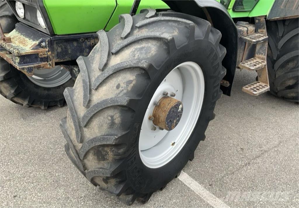 Deutz-Fahr DX 6.30 Traktori
