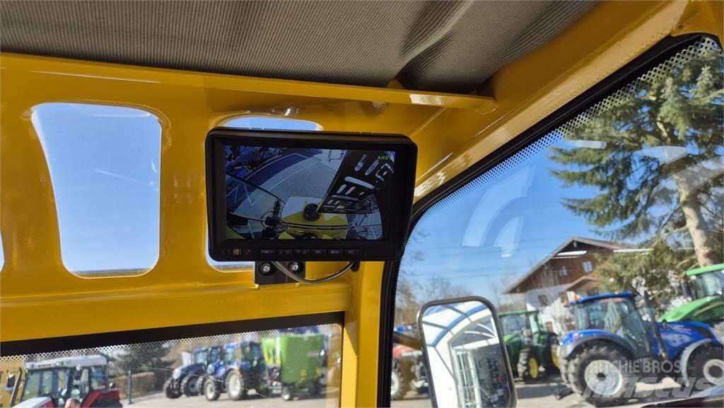 Eurotrac W12 s Prednji utovarivači i bageri