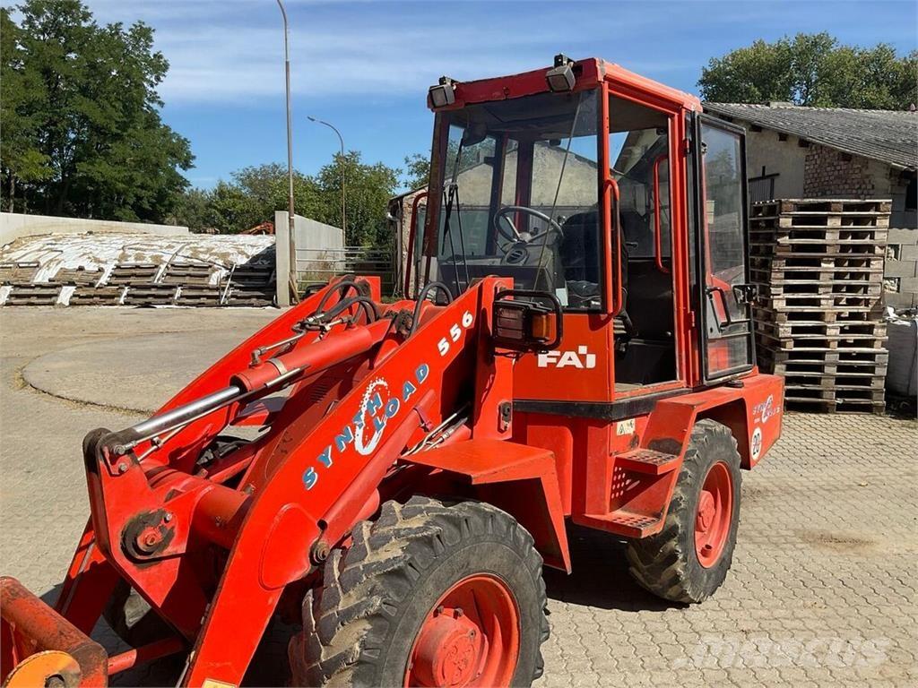 Fai 556 Prednji utovarivači i bageri