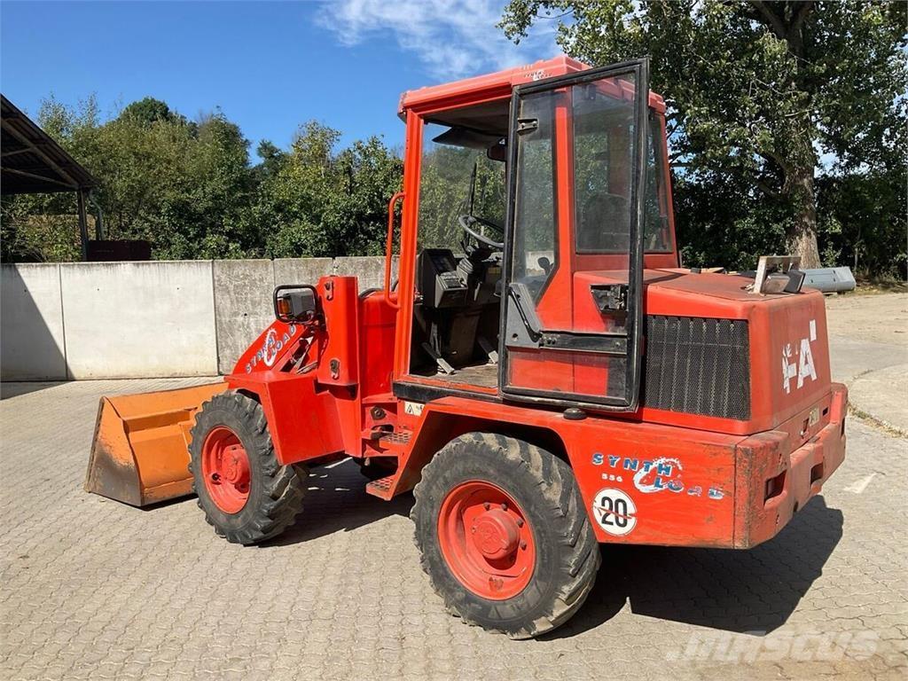 Fai 556 Prednji utovarivači i bageri