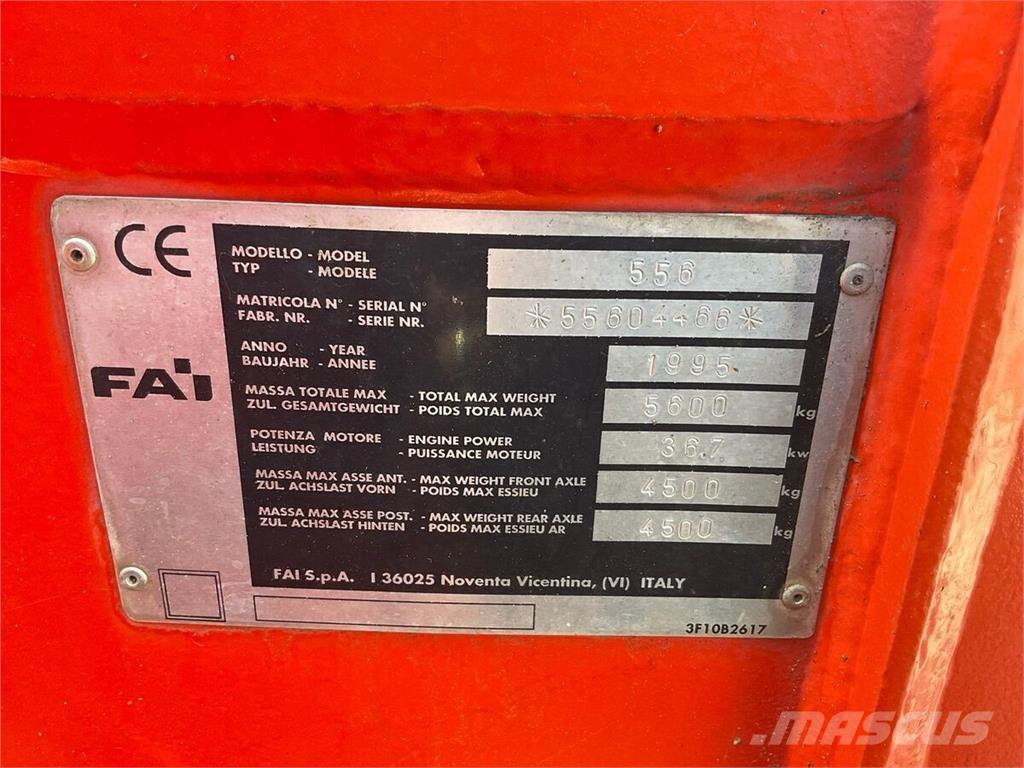 Fai 556 Prednji utovarivači i bageri