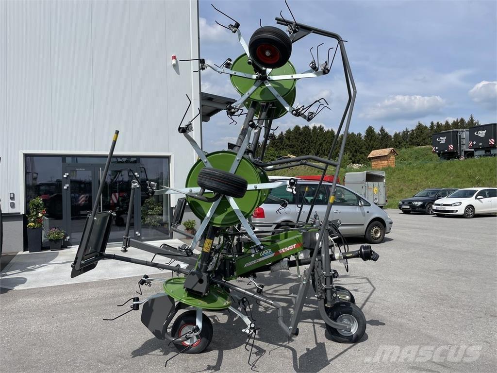 Fendt Lotus 770 Okretači i sakupljači sena