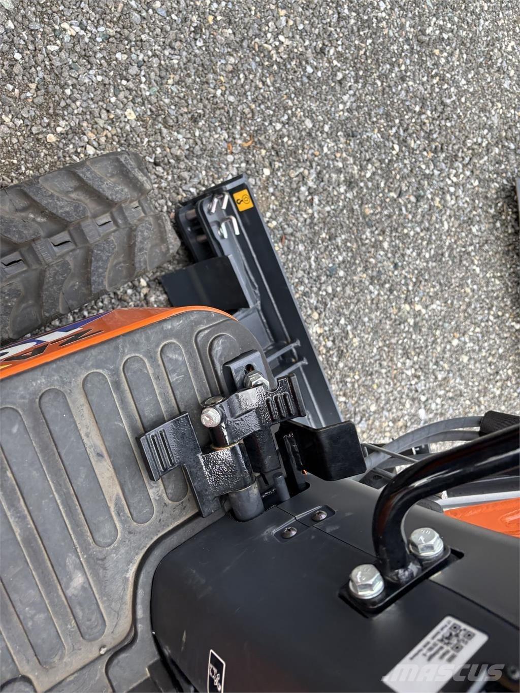 Hitachi ZX10U-6 Mini bageri < 7t