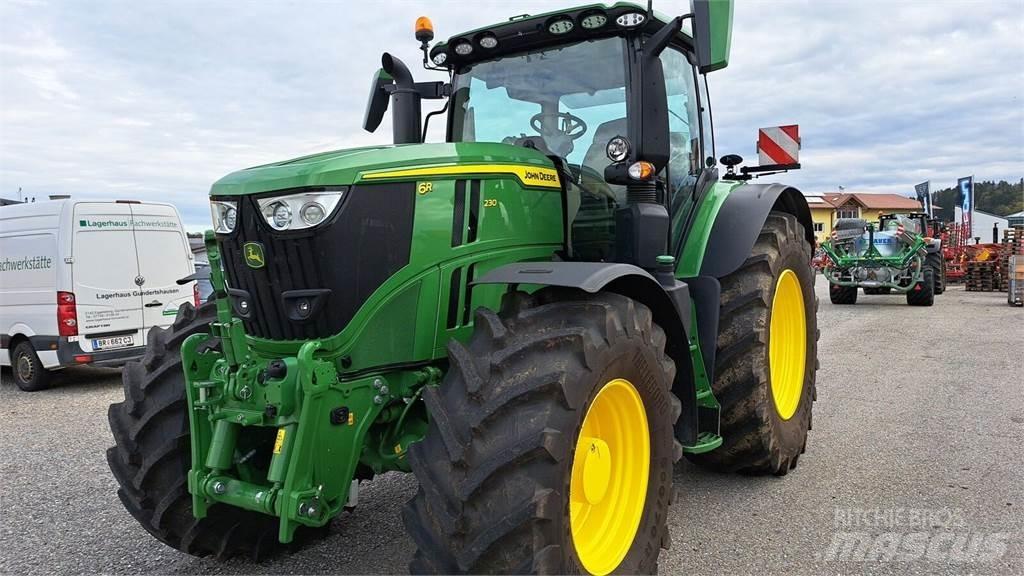 John Deere 6 R 230 Traktori