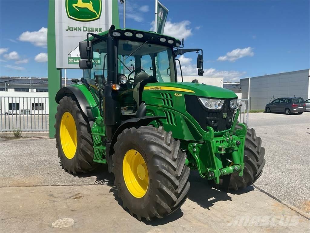 John Deere 6110R Traktori