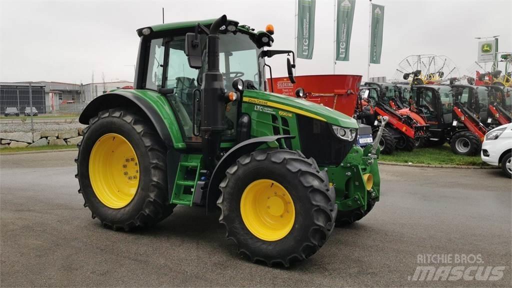 John Deere 6120M Traktori