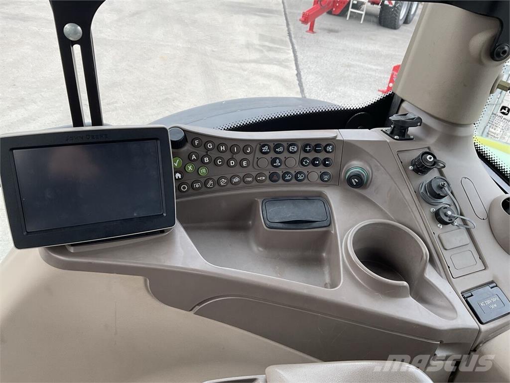 John Deere 6170R Traktori