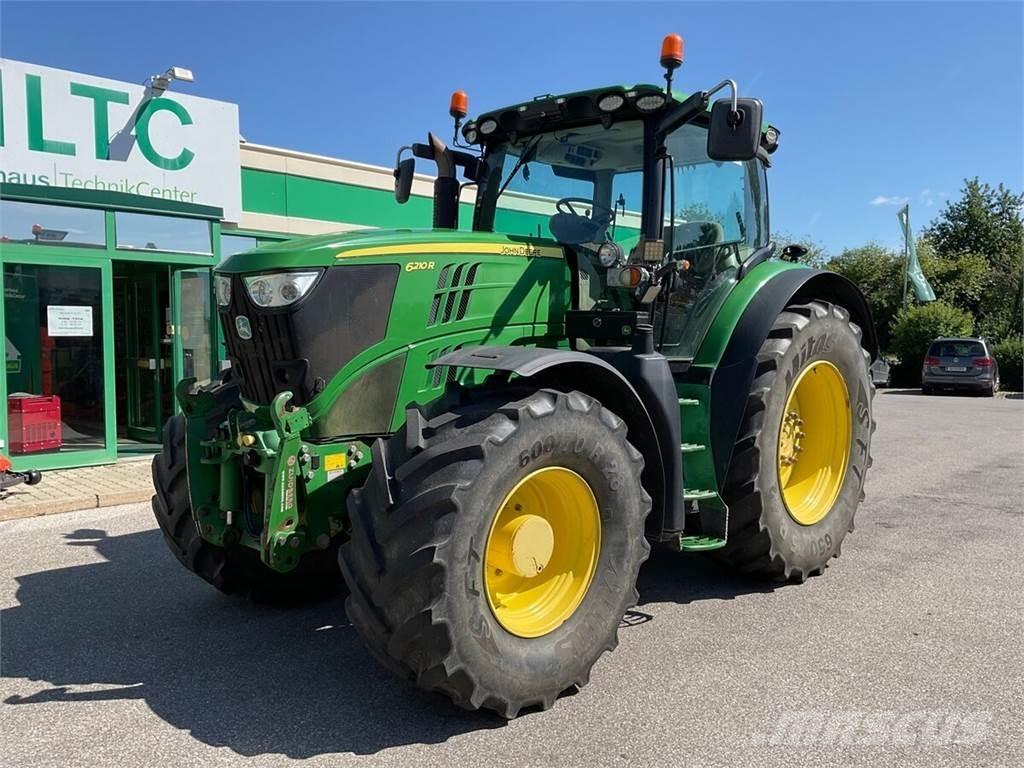 John Deere 6210R Traktori
