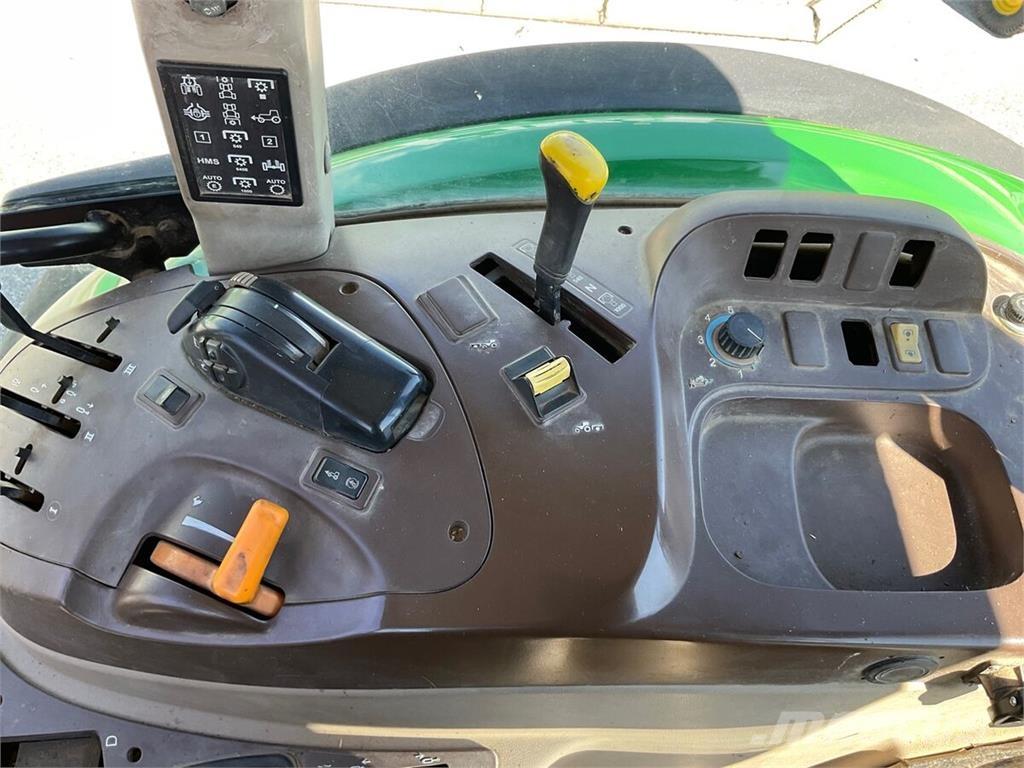 John Deere 6210R Traktori