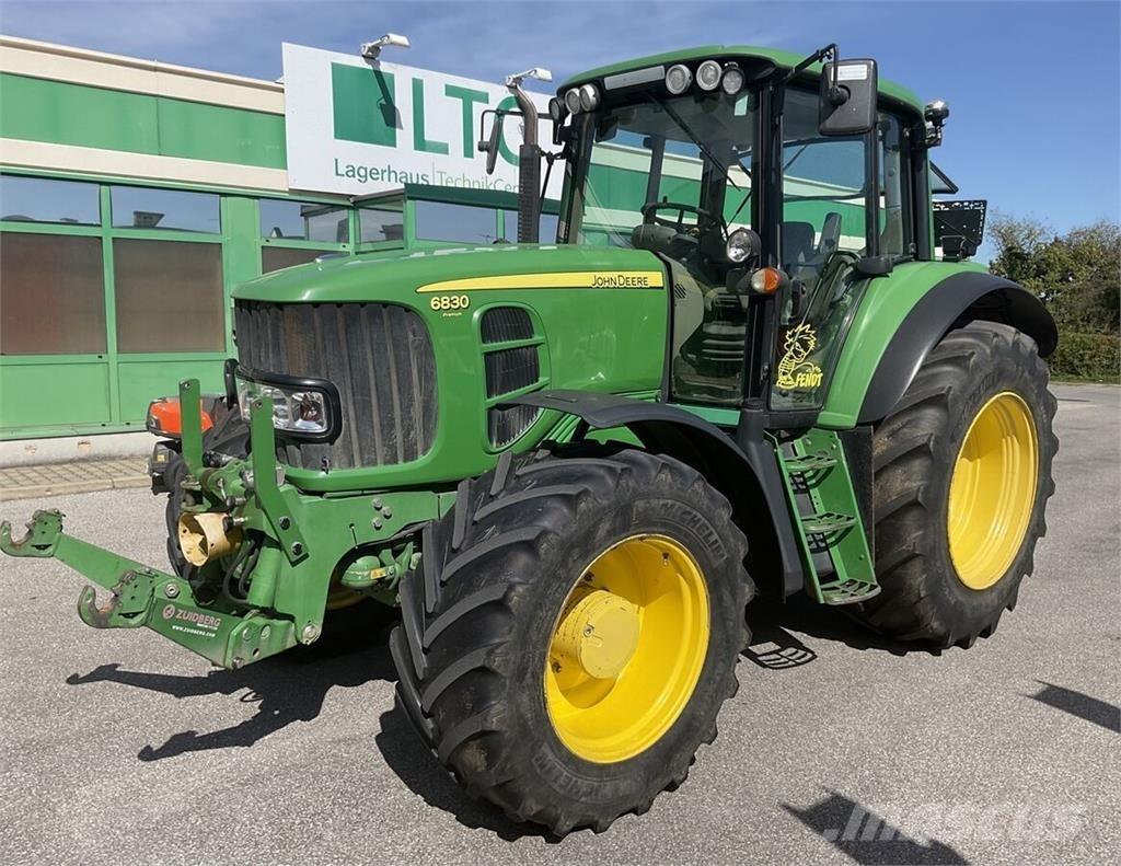 John Deere 6830 Traktori