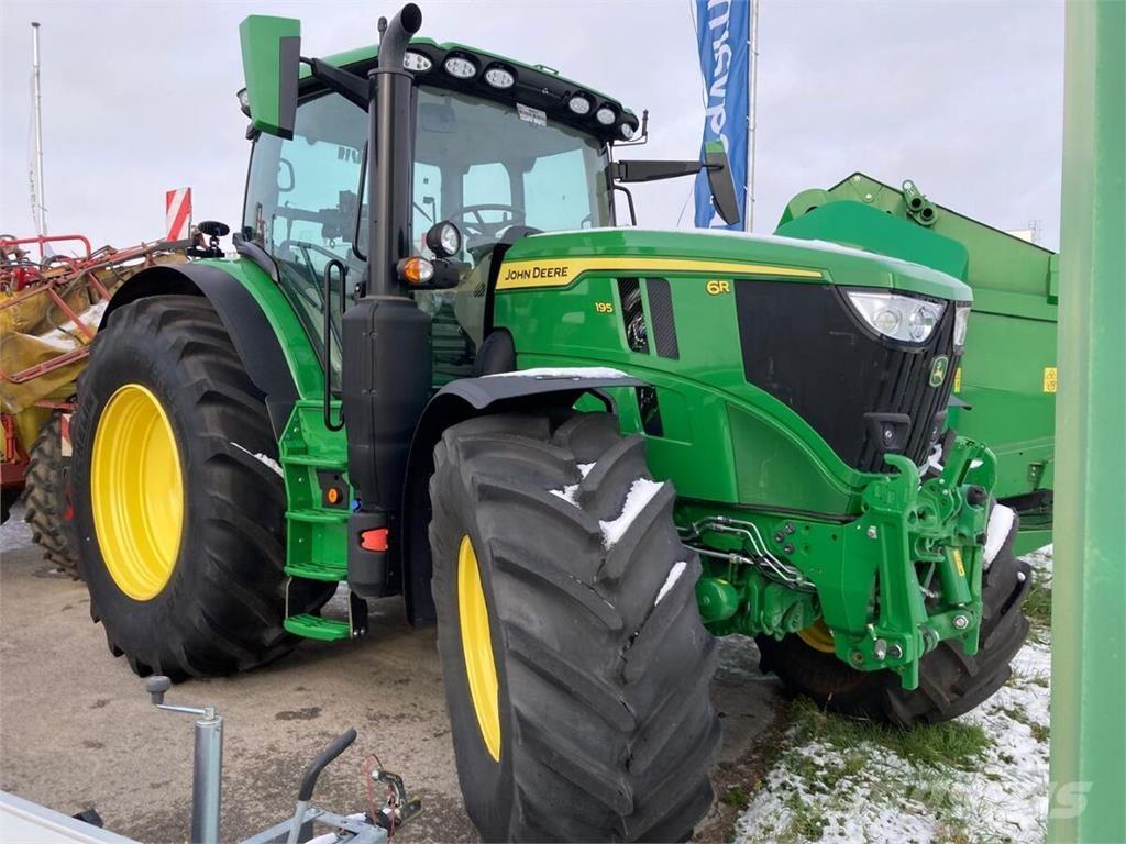 John Deere 6R 195 Traktori