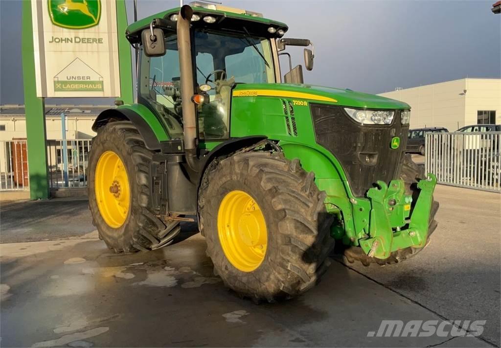 John Deere 7230R Traktori