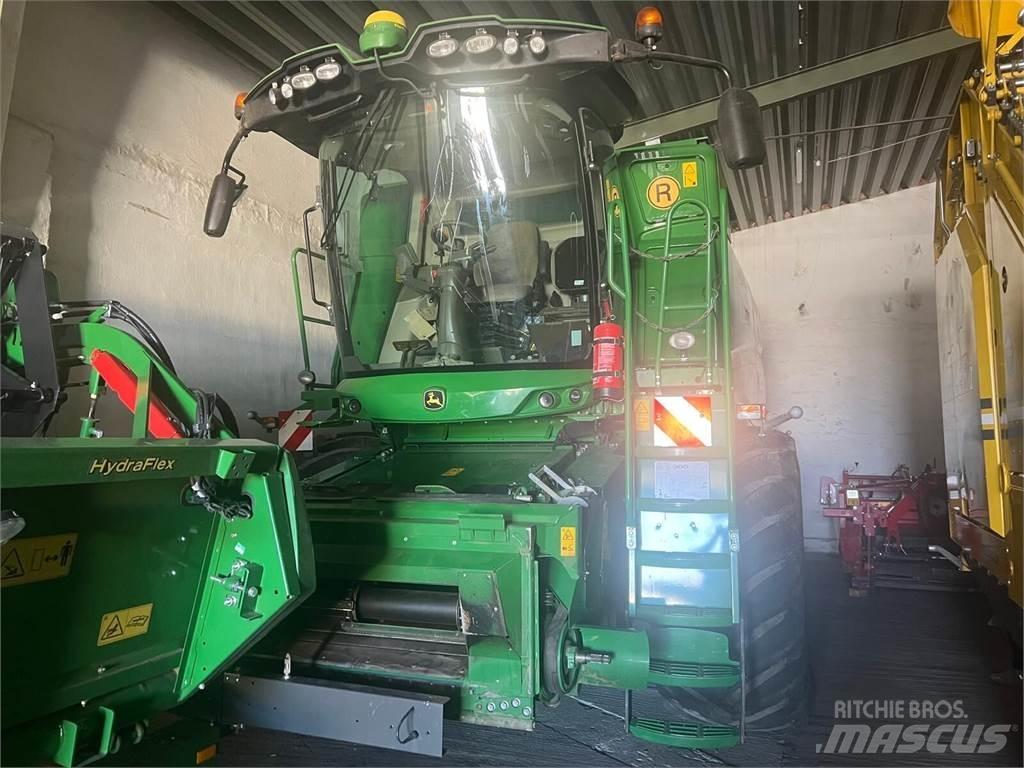 John Deere T550 Kombajni